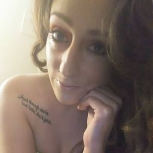 Meet your Posher, Tiffini